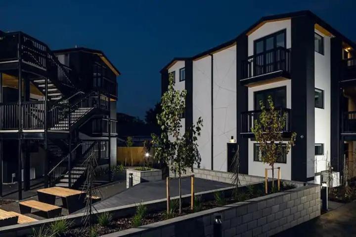 כרייסטצ'רץ' Cozy 1Br Apartment With Hagley Park View מראה חיצוני תמונה